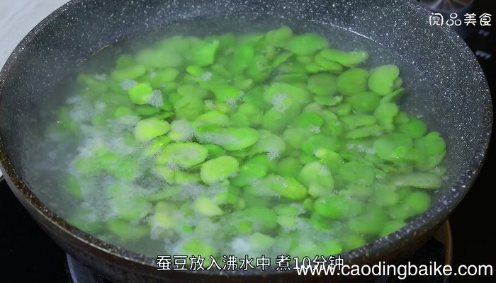 蚕豆炒蘑菇的做法 蚕豆炒蘑菇怎么做