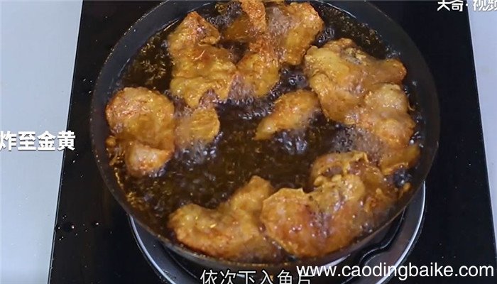 香酥草鱼怎么做 香酥草鱼的做法