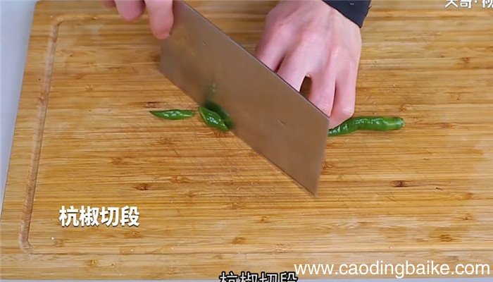 香酥草鱼怎么做 香酥草鱼的做法