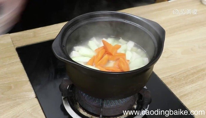 肥牛杂菜汤的做法 肥牛杂菜汤怎么做好吃