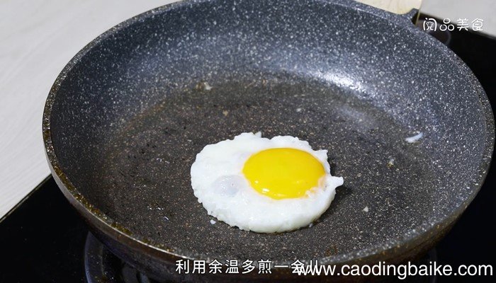 西餐煎鸡蛋的做法 西餐煎鸡蛋怎么做
