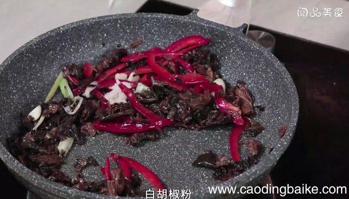 红椒炒梅干菜 红椒炒梅干菜的做法