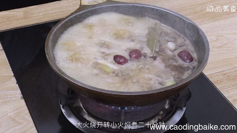 丁香烧鸭脖怎么做 丁香烧鸭脖做法是什么