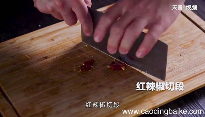 酸笋炒鸡胗怎么做 酸笋炒鸡胗