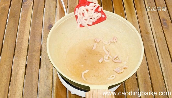 西瓜皮炒肉丝的做法 西瓜皮炒肉丝怎么做
