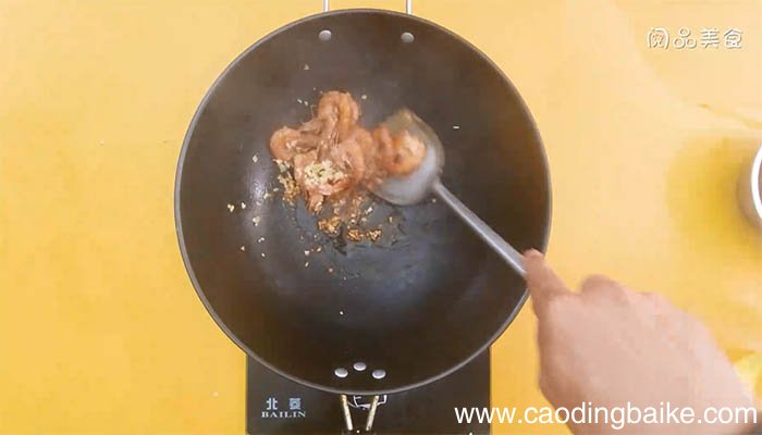红烧大对虾的做法 如何做红烧大对虾