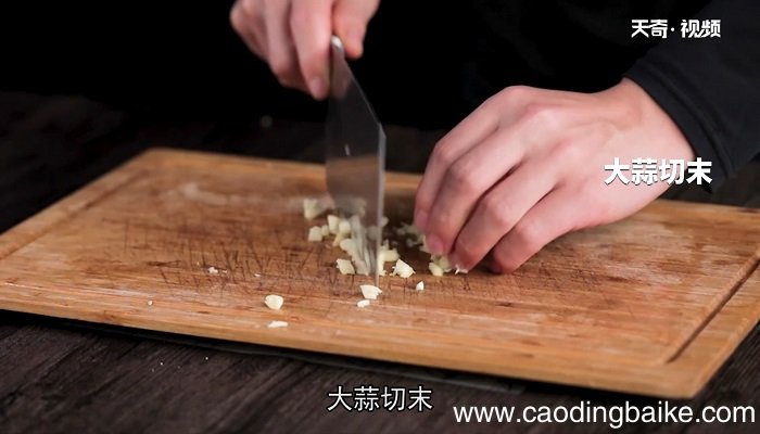 凉拌蒜苗怎么做 凉拌蒜苗的做法