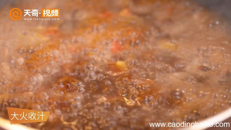 鸡腿炖土豆的做法