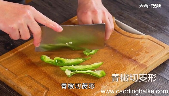 芦姜鸡片的做法 芦姜鸡片怎么做