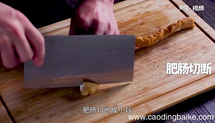 爆炒卤肥肠的做法 爆炒卤肥肠怎么做