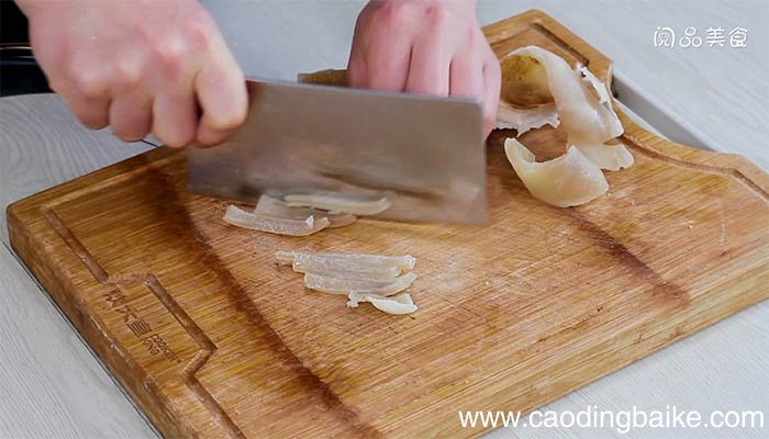 尖椒炒肉皮的做法 如何做尖椒炒肉皮