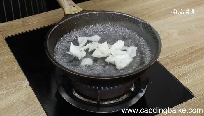黄喉炒黑木耳的做法 黄喉炒黑木耳怎么做好吃