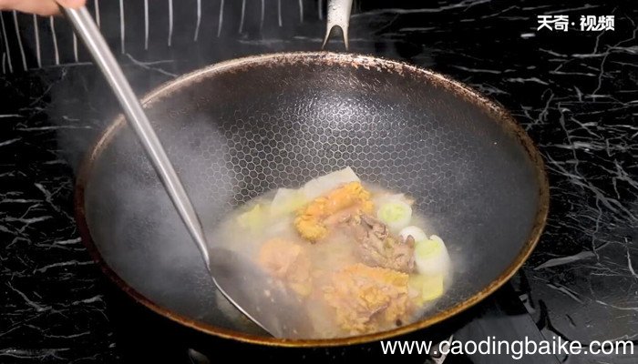 白菜炖鱼子的做法 白菜炖鱼子怎么做