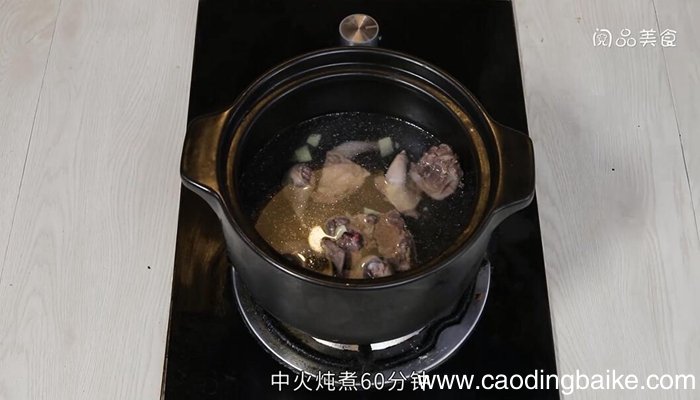 乳鸽红枣淮山汤的做法 乳鸽红枣淮山汤怎么做