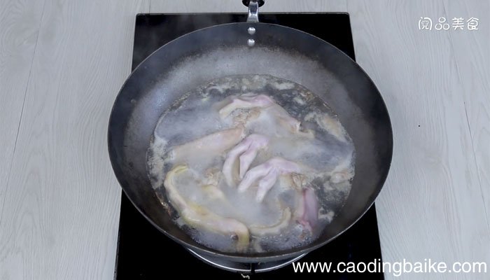 红烧鸭掌鸭翅做法 红烧鸭掌鸭翅怎么做