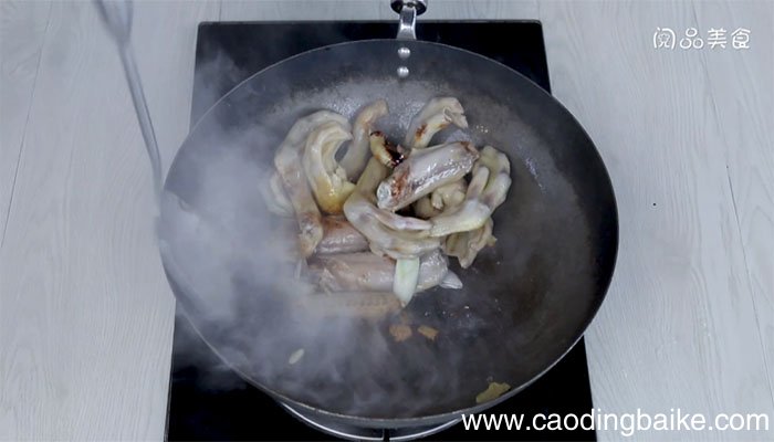 红烧鸭掌鸭翅做法 红烧鸭掌鸭翅怎么做