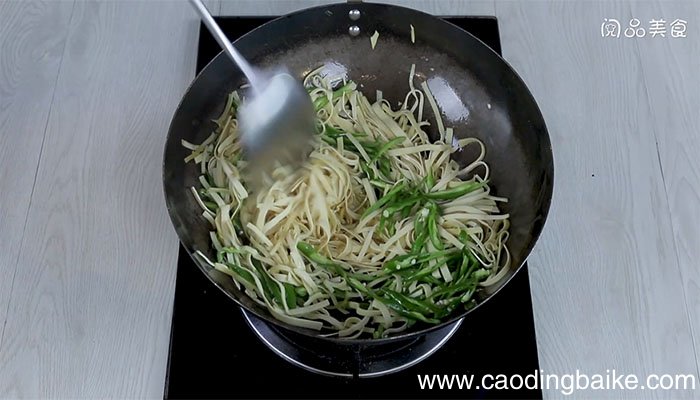 尖椒炒豆丝的做法 尖椒炒豆丝怎么做