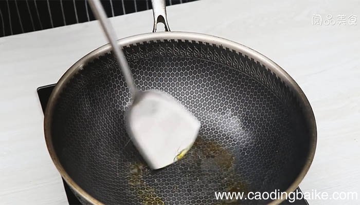土豆炖牛腩的做法 土豆炖牛腩如何做