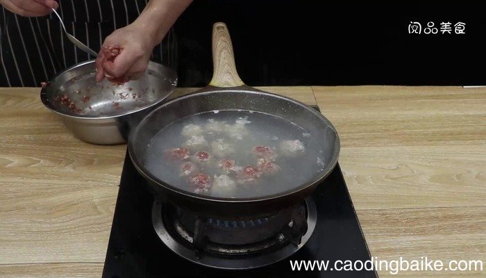 羊肉丸子汤的做法 羊肉丸子汤怎么做好吃