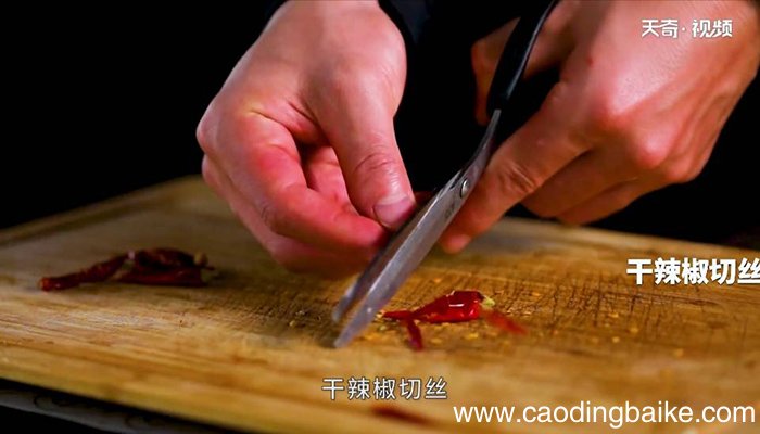 蒜苔鸭胗怎么做 蒜苔鸭胗