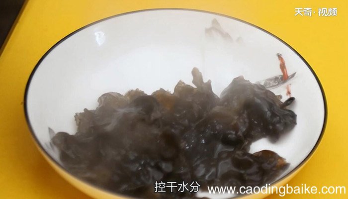 凉拌木耳娃娃菜的做法 怎么做凉拌木耳娃娃菜